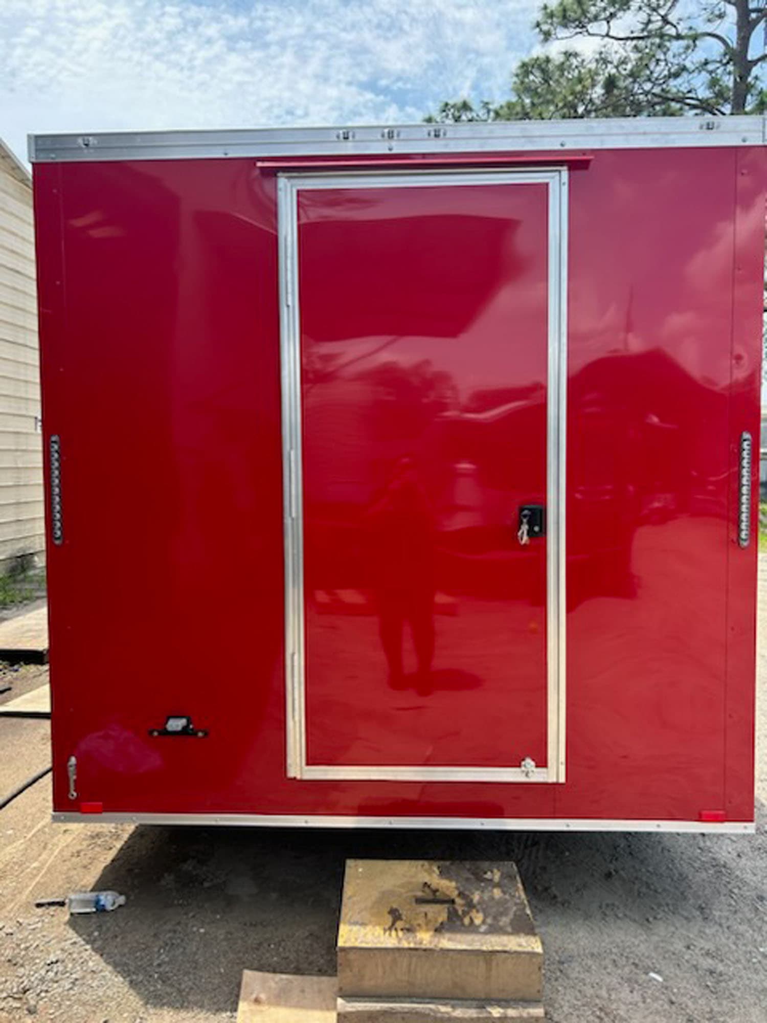 Completed Worldwide trailer build 77